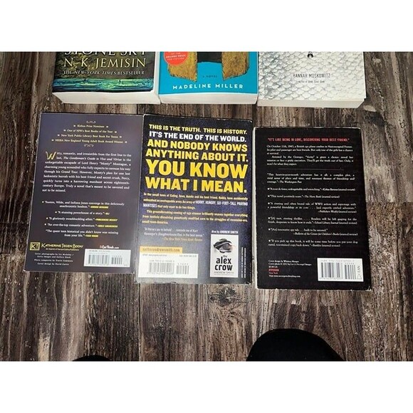 Huge teen crime mystery best selling novel book lot, new york bestsellers - Picture 2 of 3